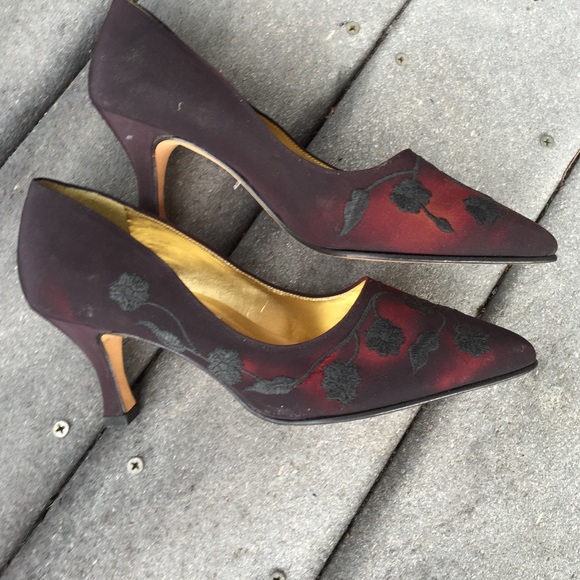 High heels - Picture 4 of 4