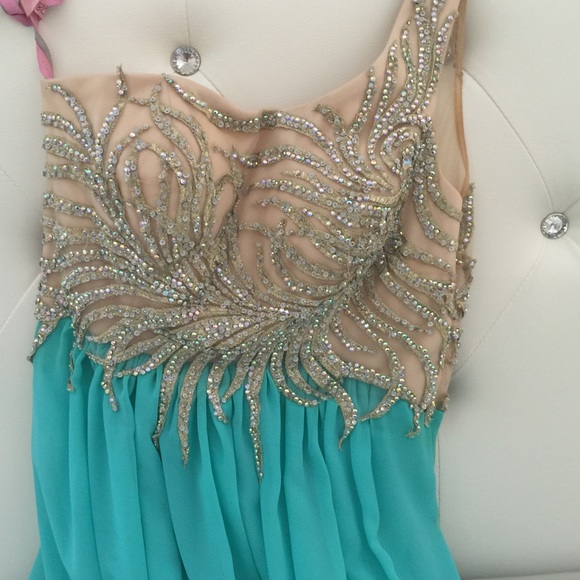 Aqua mermaid homecoming dress - Picture 4 of 4