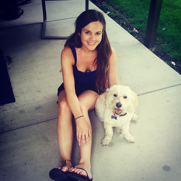 Meet your Posher, Amy - Picture 1 of 1