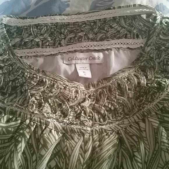 5 for $25 🛍🛍🛍