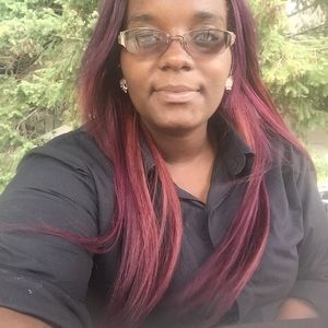 Meet your Posher, Roberta