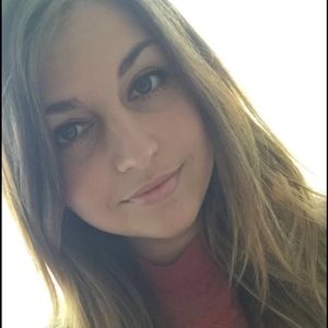 Meet your Posher, Allie