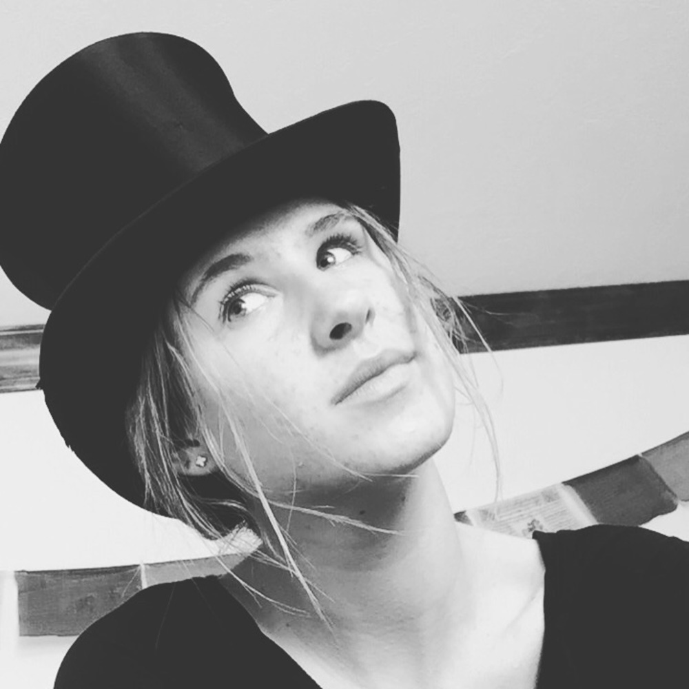 Meet your Posher, Hana