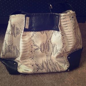 Jessica Simpson handbag