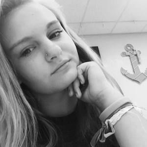 Meet your Posher, Ariel