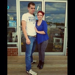 Meet your Posher, Caitlin