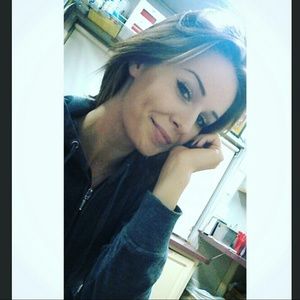 Meet your Posher, Vanessa