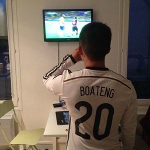 Meet your Posher, Max