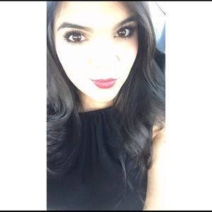 Meet your Posher, Danitza