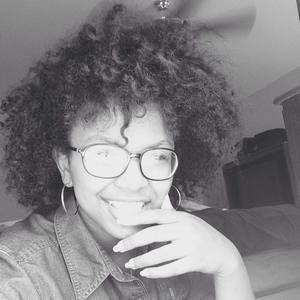 Meet your Posher, Kamilya