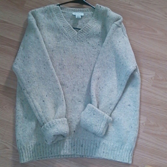 Ann Taylor Sweaters - Ann Taylor sweater