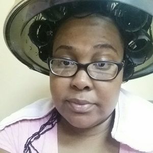 Meet your Posher, Ingrid