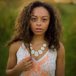 Meet your Posher, Sierra