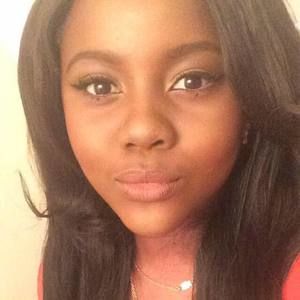 Meet your Posher, Deola