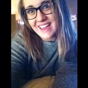 Meet your Posher, Madeline