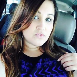 Meet your Posher, Desiree'