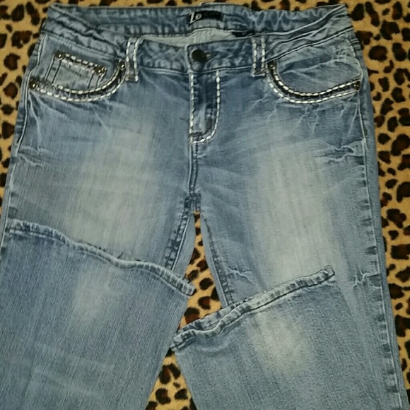Great pair of Z2 jeans size 11 inseam 31