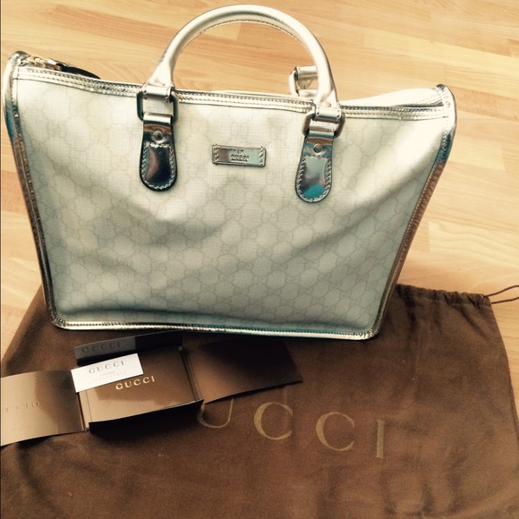 Gucci White monogram bag ✳️authentic