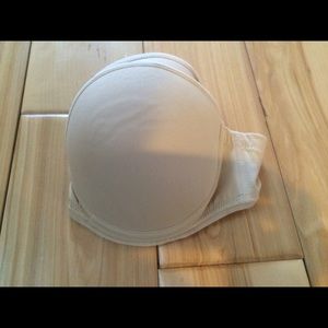 Chantelle Intimates strapless bra