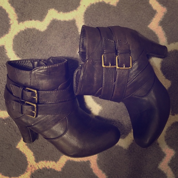 Madden Girl Shoes - Brown Madden Booties