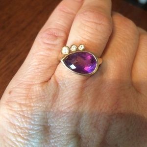 Amethyst And diamond ring