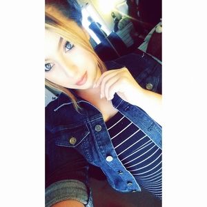 Meet your Posher, Nancy