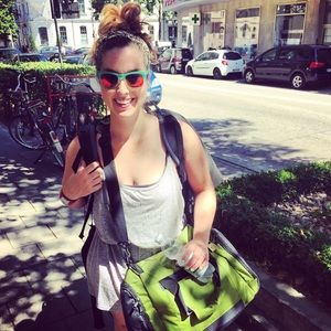 Meet your Posher, Rachel