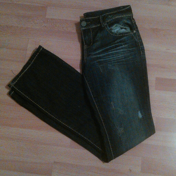 Almost Famous Boot-Cut Jeans