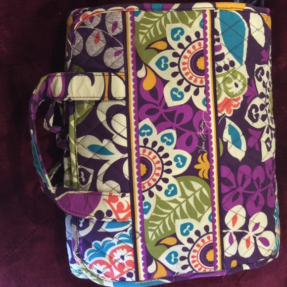 Vera Bradley hanging organizer