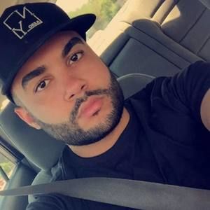 Meet your Posher, Cecil