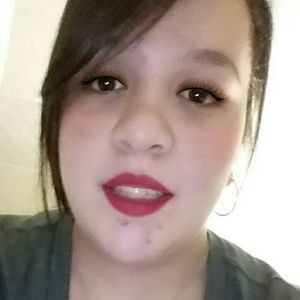 Meet your Posher, Jennie