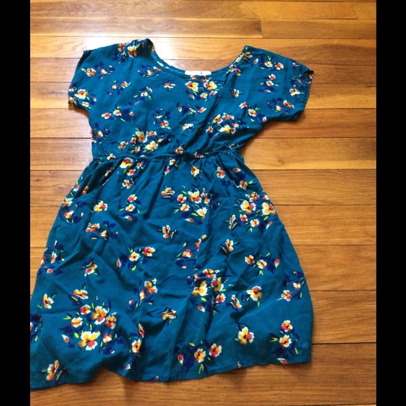 Forever 21 dress with pockets!
