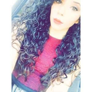 Meet your Posher, Gloria