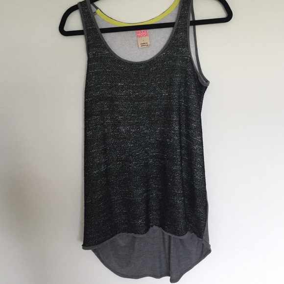 Fun exposed back tunic tank - Picture 3 of 4