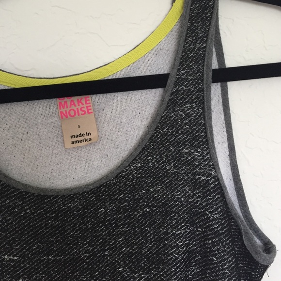 Fun exposed back tunic tank - Picture 4 of 4