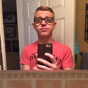 Meet your Posher, Brandon