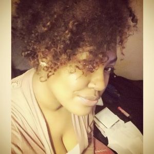 Meet your Posher, Ariel