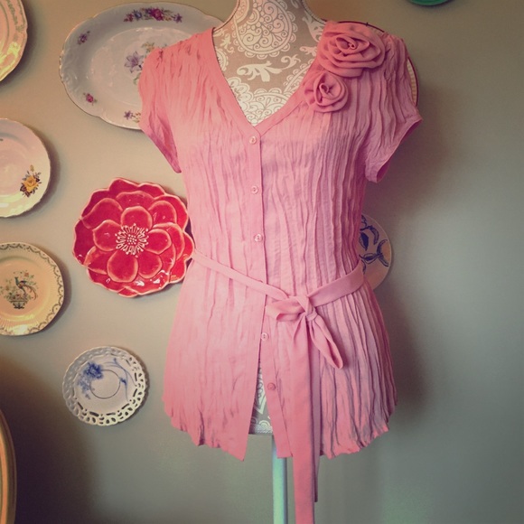 Sunny Leigh pink flower blouse.