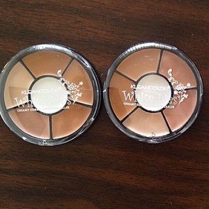 Concealer compact, 2 available