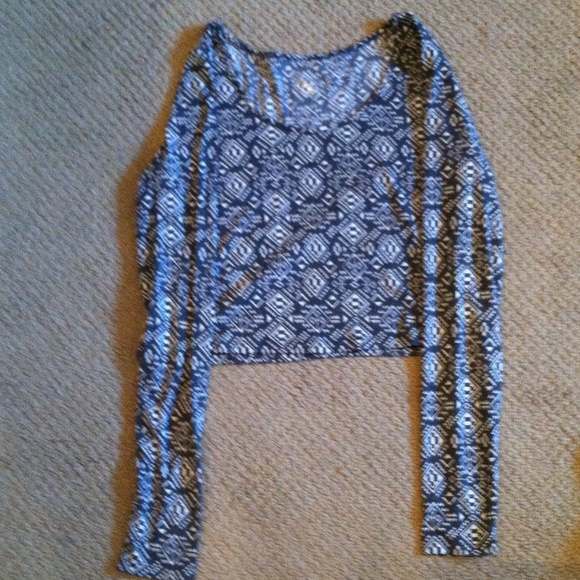 Mossimo, crop top.