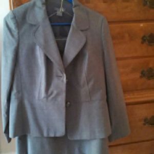Gray skirt suit