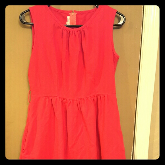 Kayce Hughes size 10 A-line retro style dress.