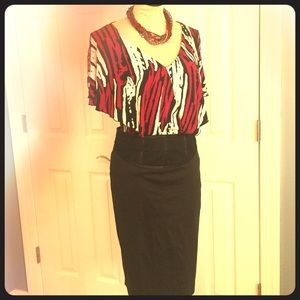 CACHE LACE BUSTIER PENCIL Skirt w/ 9" BACK SPLIT