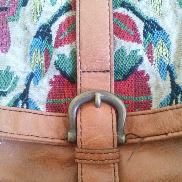 ALDO NATIVE SATCHEL PURSE - Picture 2 of 3