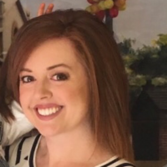 Meet your Posher, Hannah - Picture 2 of 2