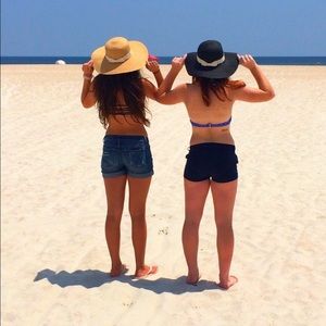 Meet your Posher, Emma