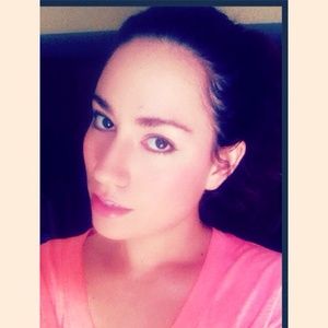 Meet your Posher, Luisa