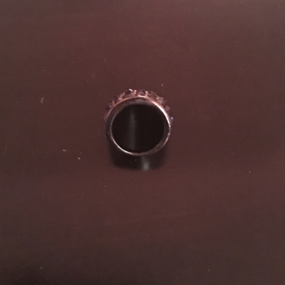 Ring - Picture 2 of 2