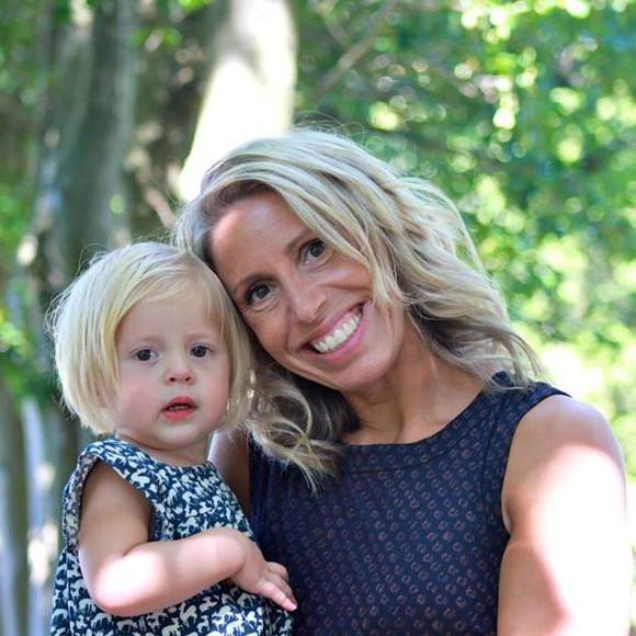 Meet your Posher, Karolina - Picture 1 of 1