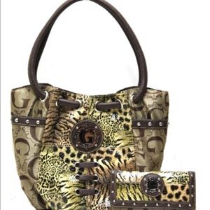 Leopard G Handbag set with matching wallet